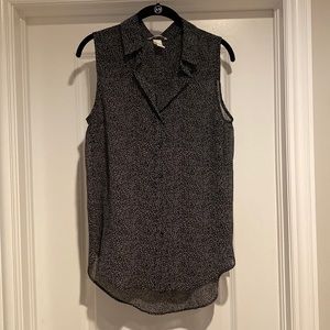 Sleeveless button down blouse